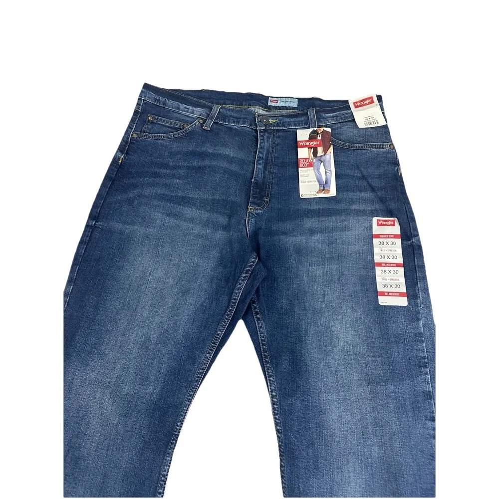 Wrangler‎ Men's Relaxed Boot Leg Opening Free To Stretch Denim Jeans 38X30 New